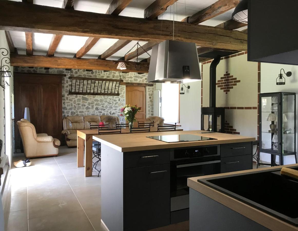 Gite De L'Homme Blanc Soizy-aux-Bois Exterior foto